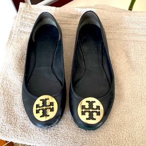 Tory Burch Black Ballet Flats size 8
